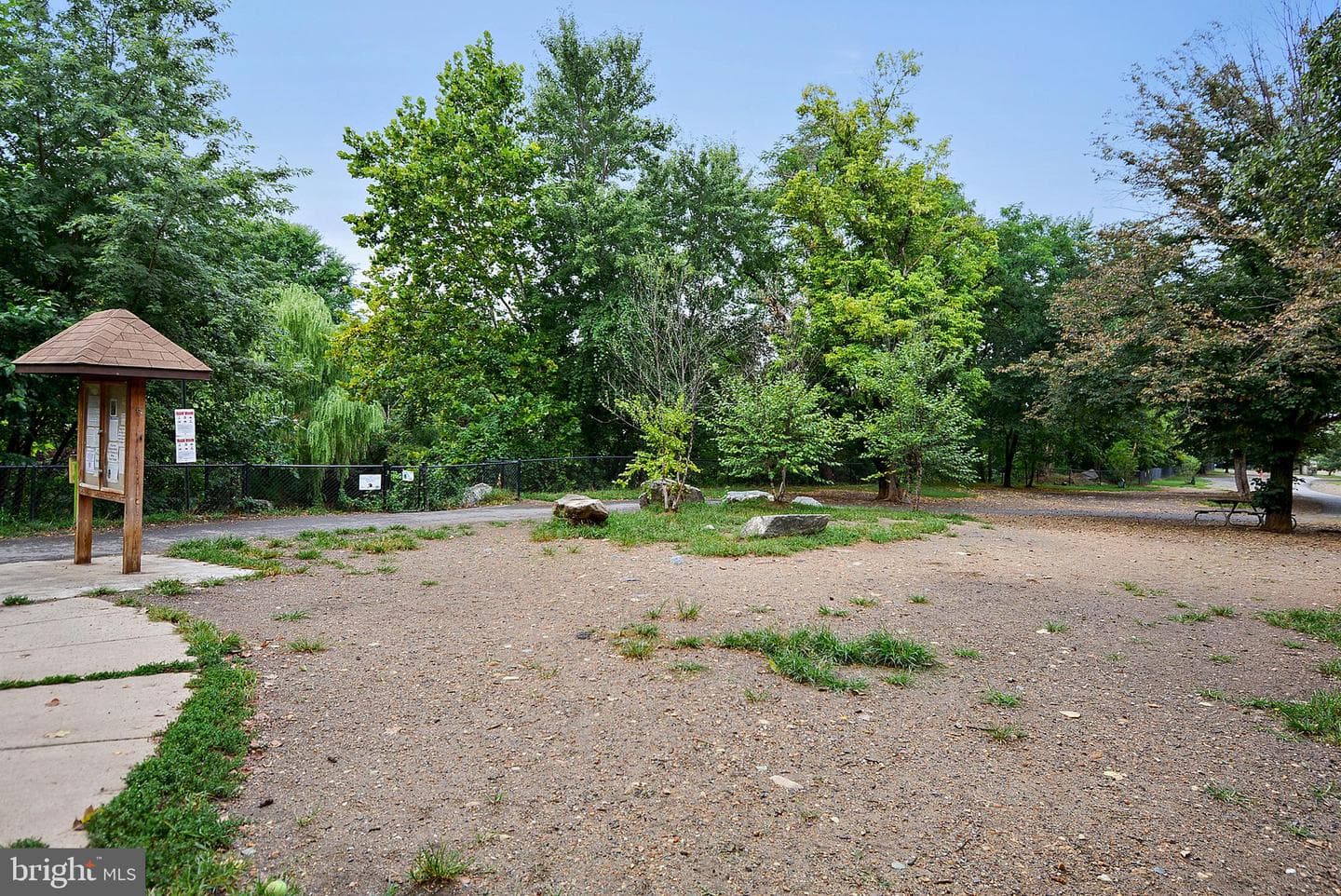 3740 Keller Avenue photo 46