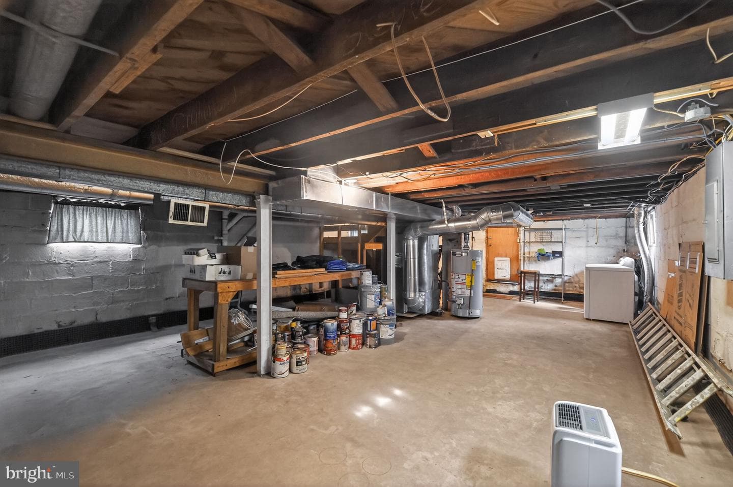 2403 Burke Avenue photo 38