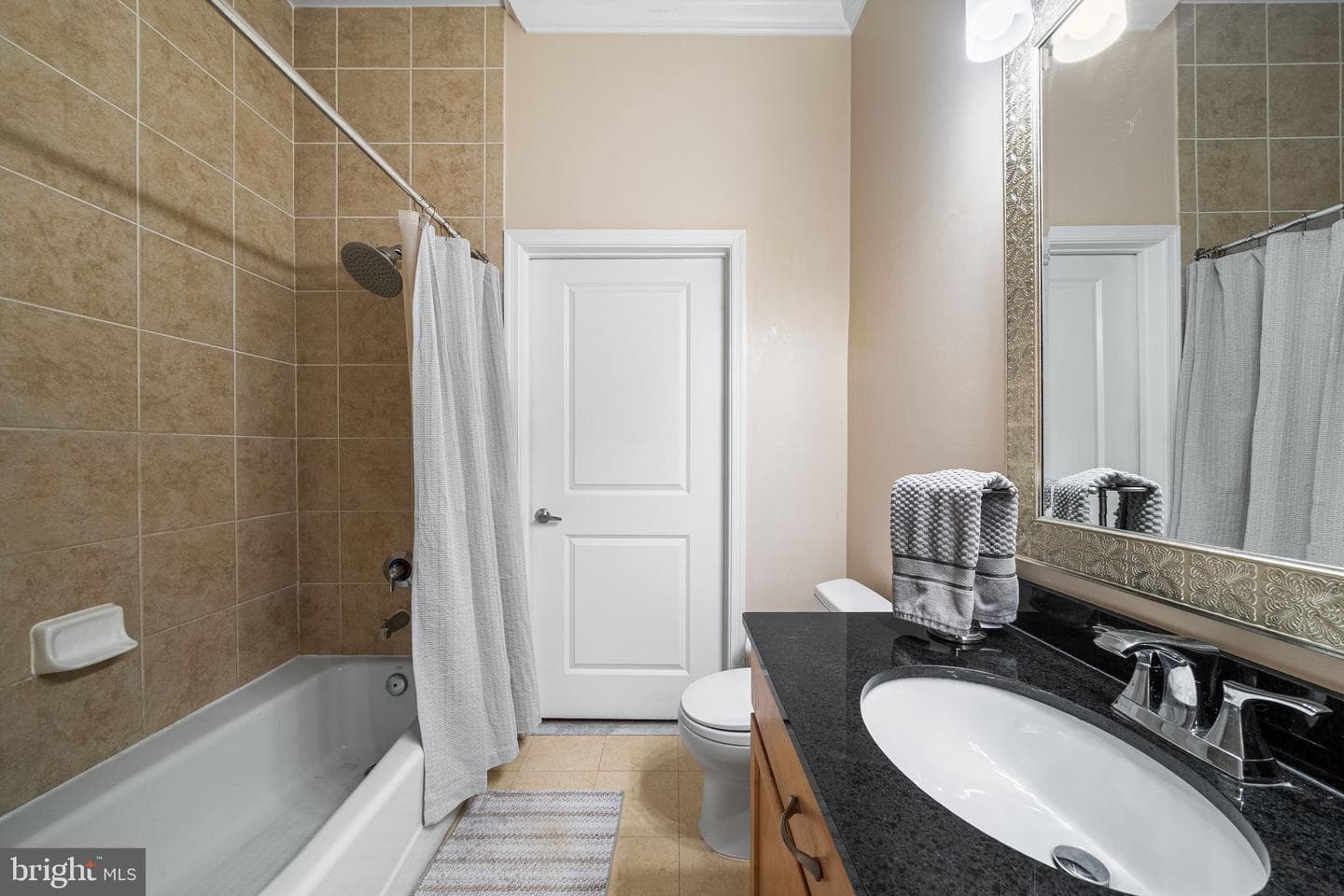 309 Holland Lane #330 photo 20