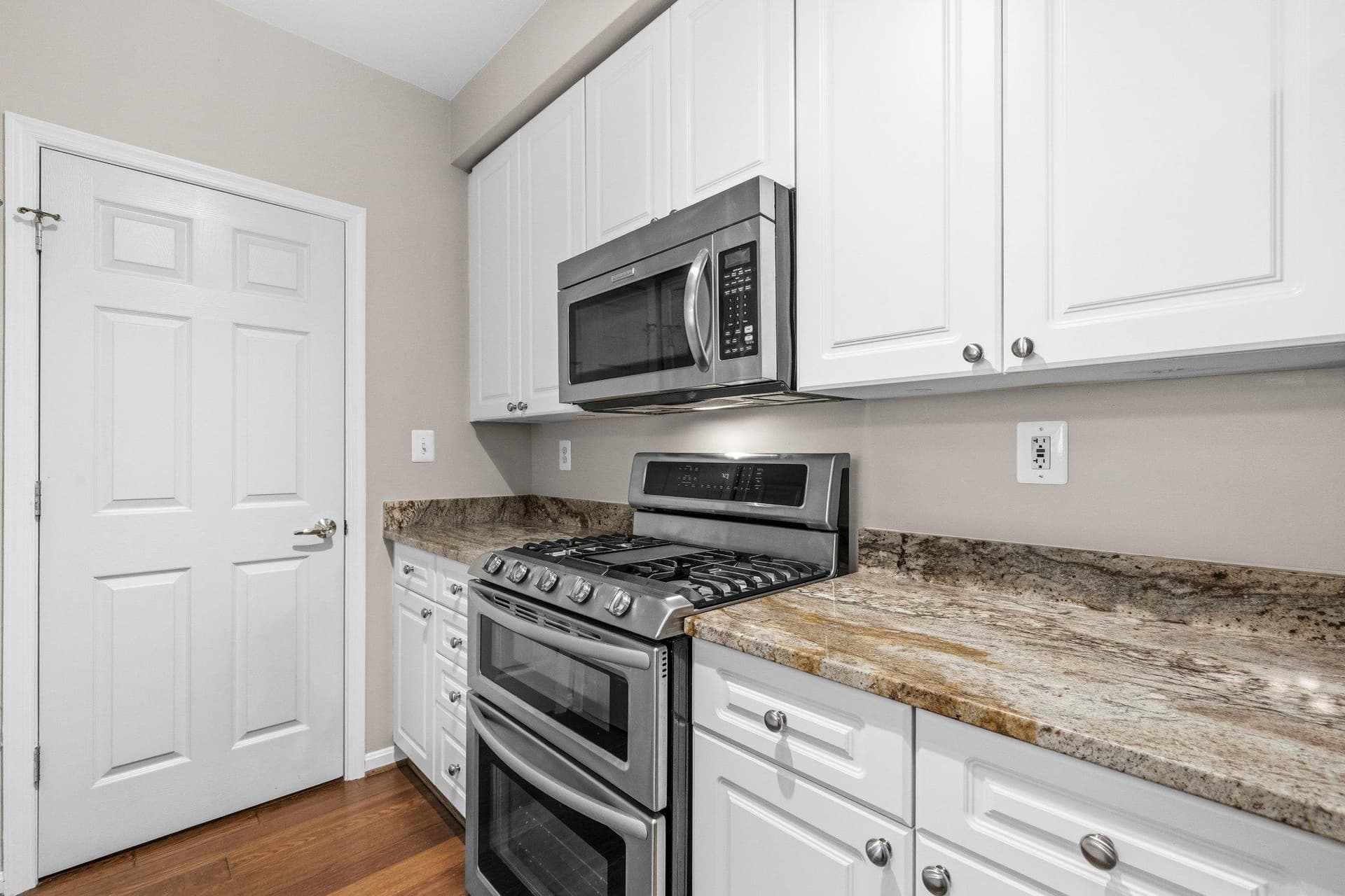 5108 Donovan Drive #108 photo 11