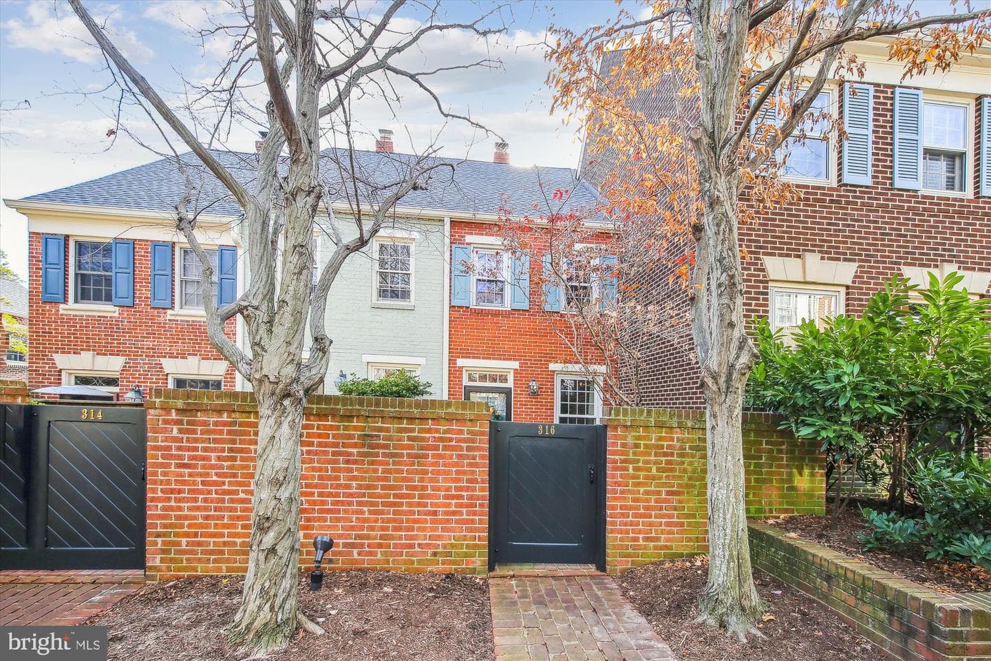 316 N Saint Asaph Street photo 28