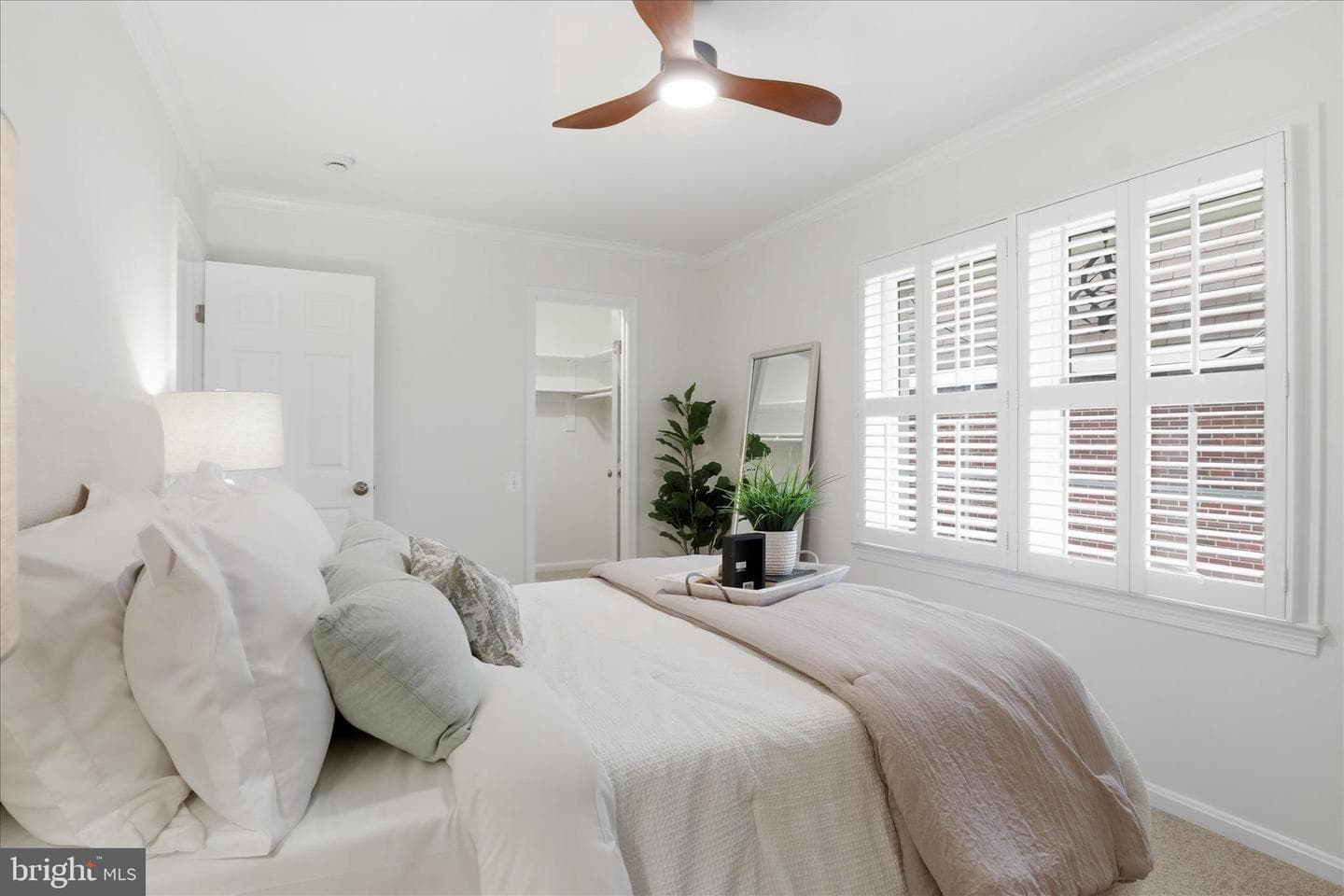 1306 Chetworth Court photo 15