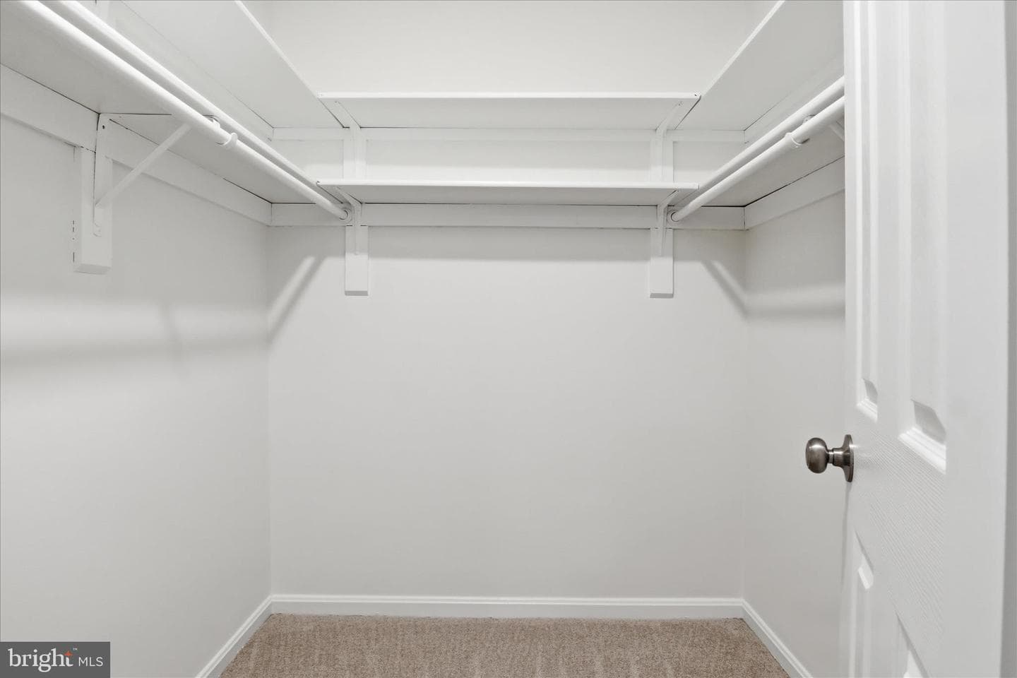 1306 Chetworth Court photo 18