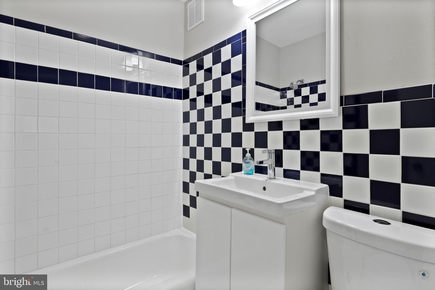 49 Skyhill Road #201 photo 13