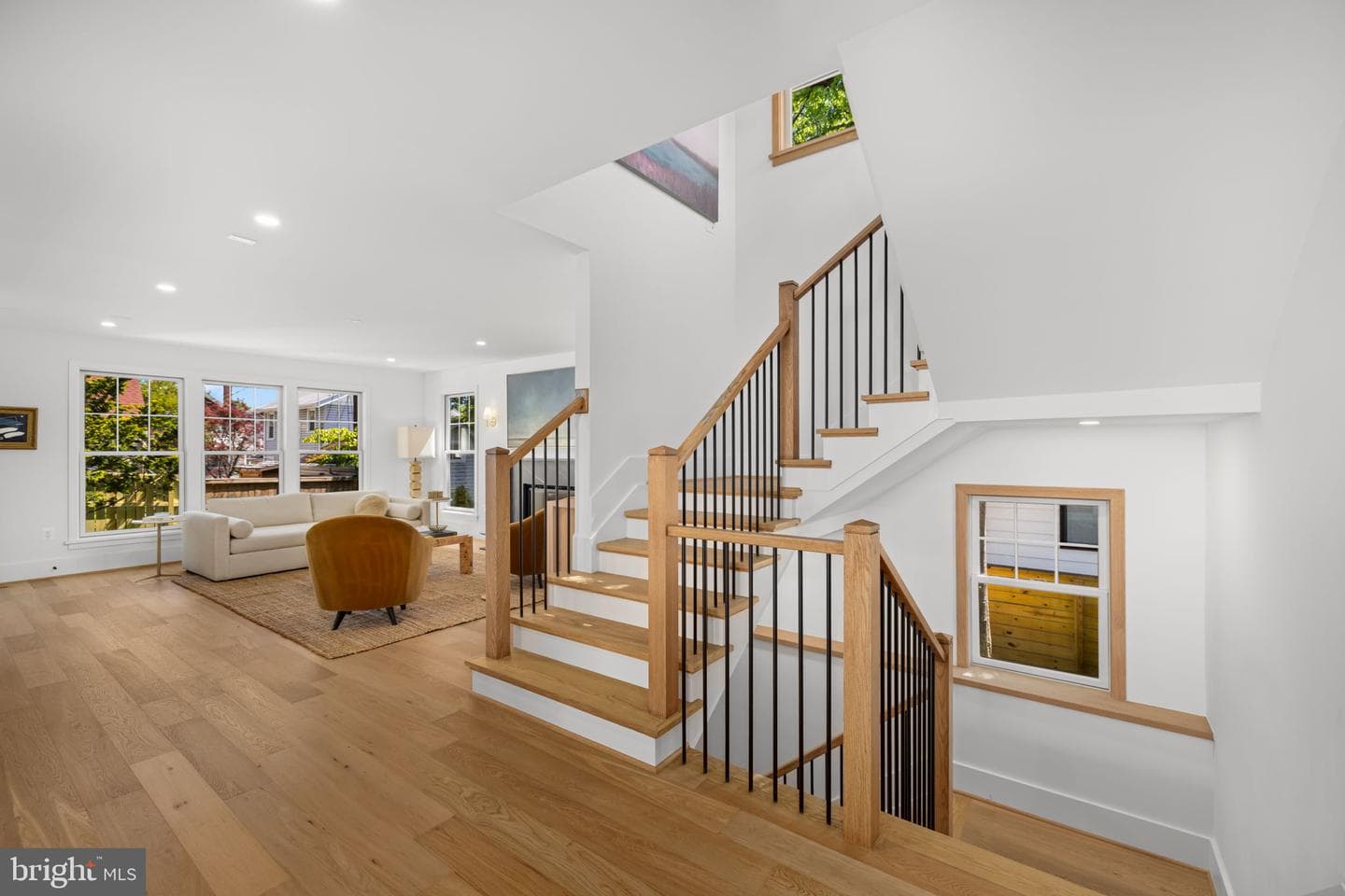 25 W Wyatt Avenue photo 27
