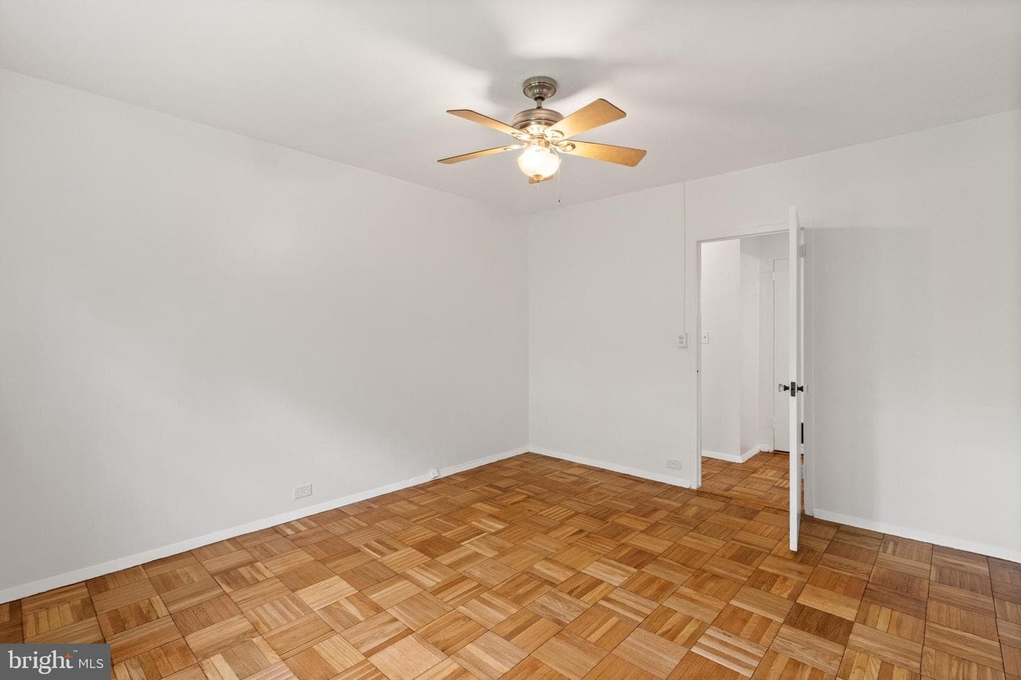 3282 Martha Custis Drive photo 31
