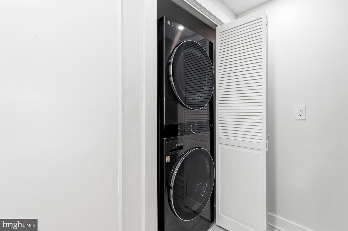 6101 Edsall Road #205 photo 30