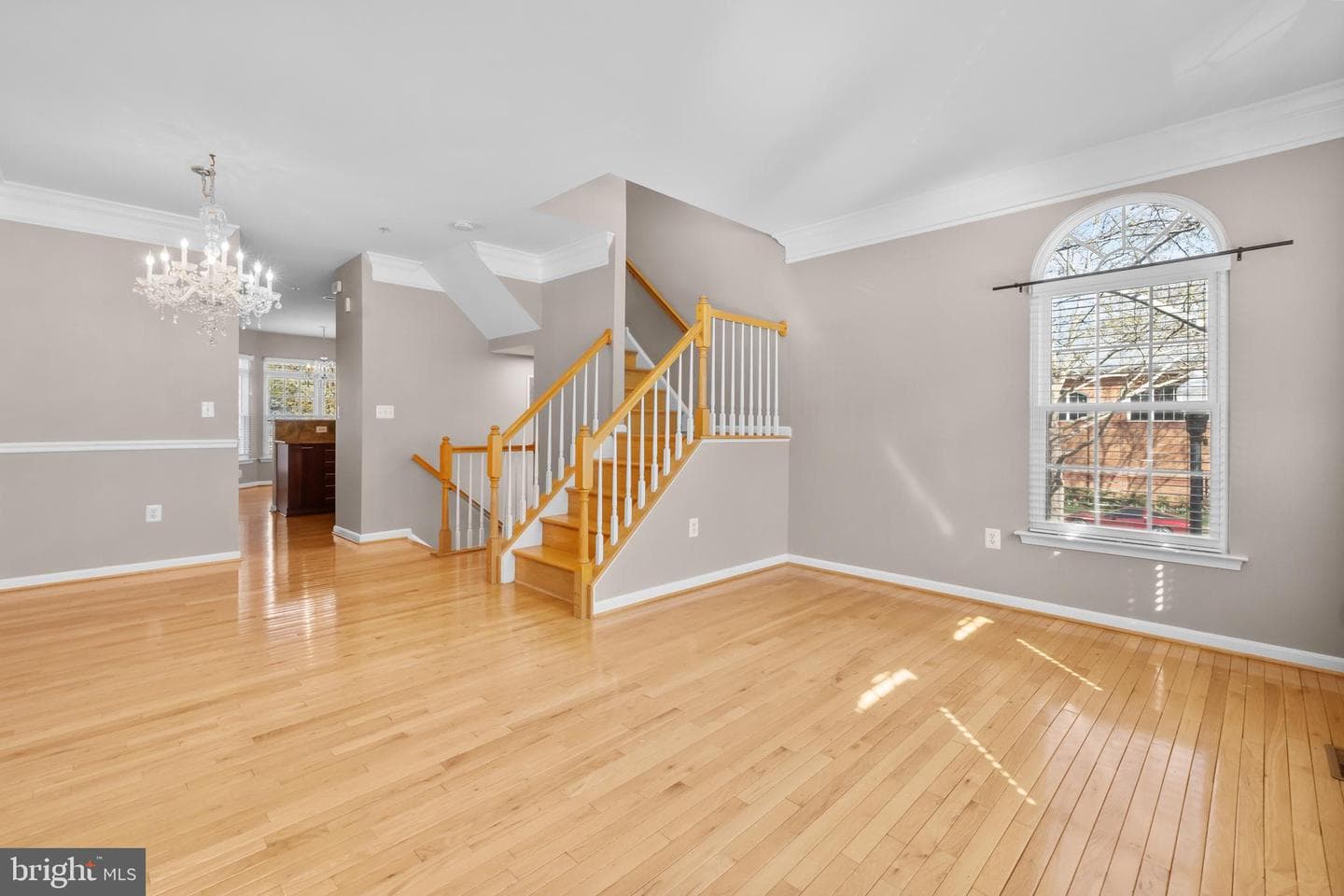 5051 Kilburn Street photo 10