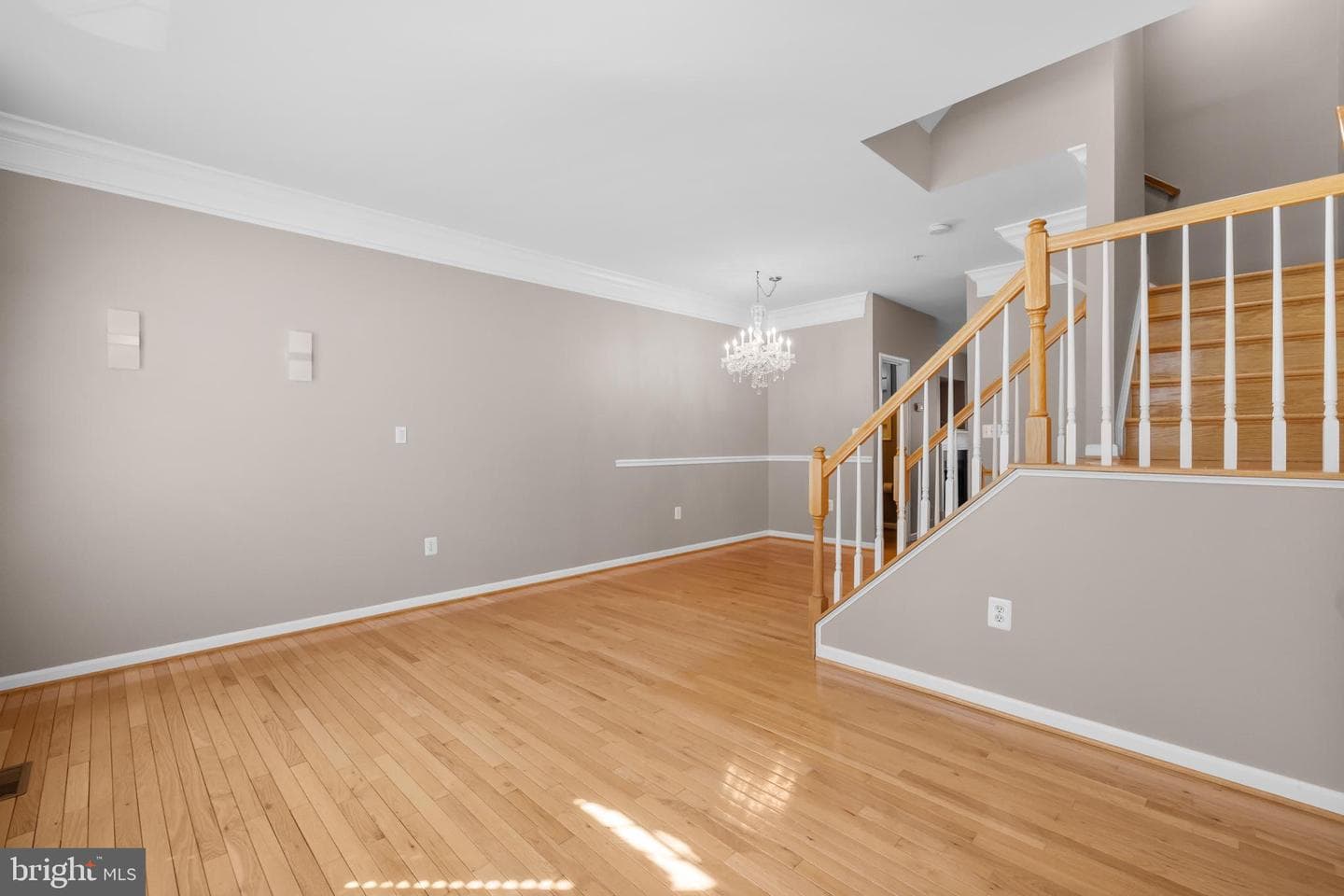 5051 Kilburn Street photo 11