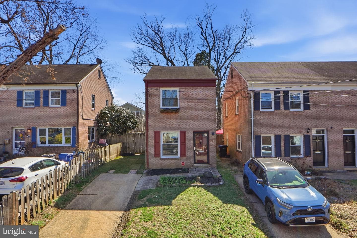 331 Laverne Avenue photo 32
