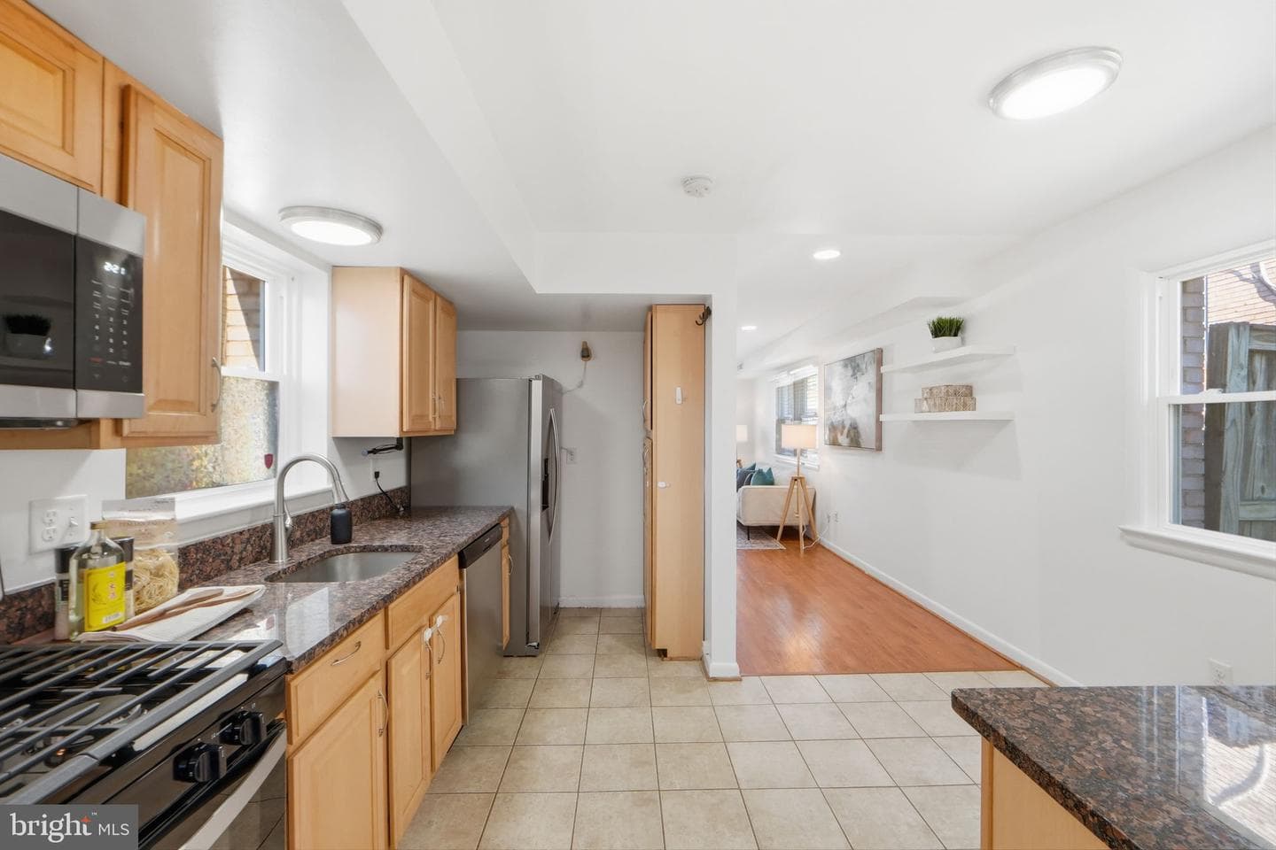 331 Laverne Avenue photo 6