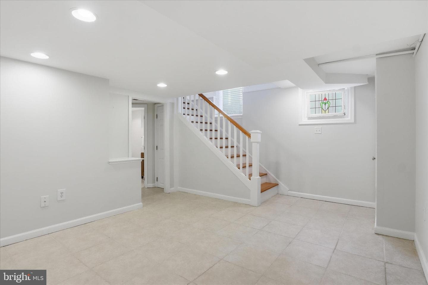 3 W Glendale Avenue photo 37