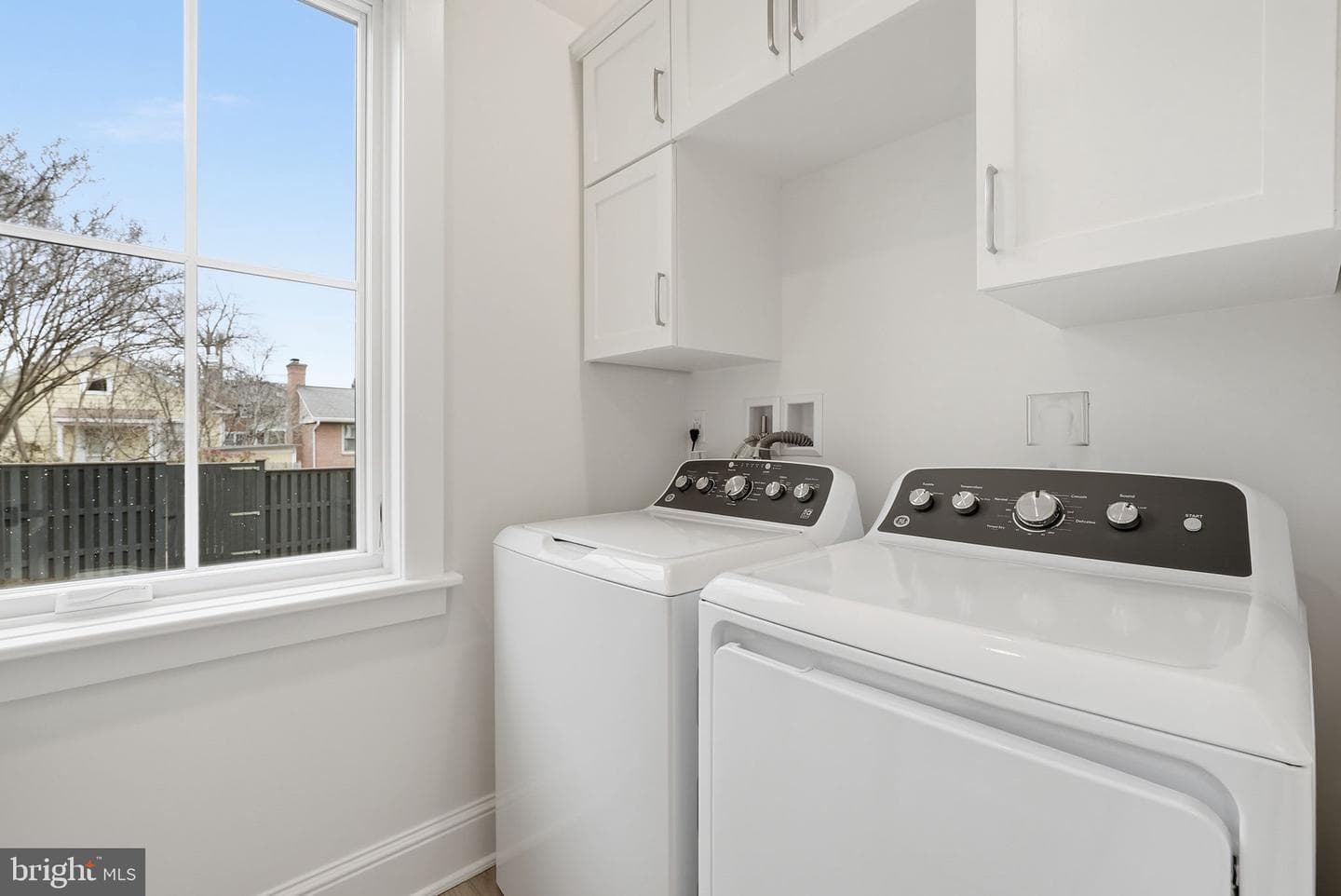 605 Hilltop Terrace photo 26