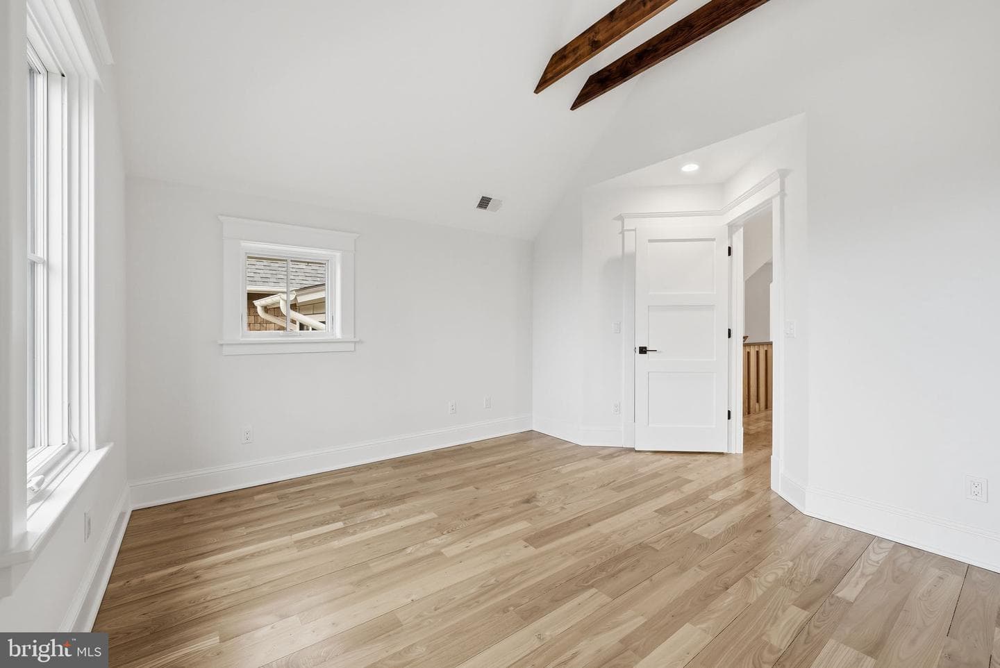 605 Hilltop Terrace photo 42