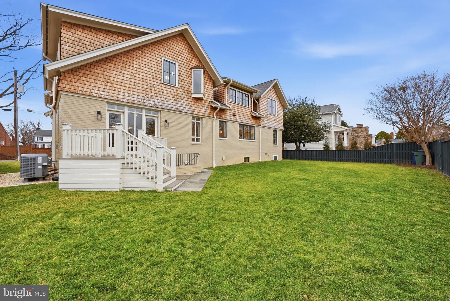605 Hilltop Terrace photo 54