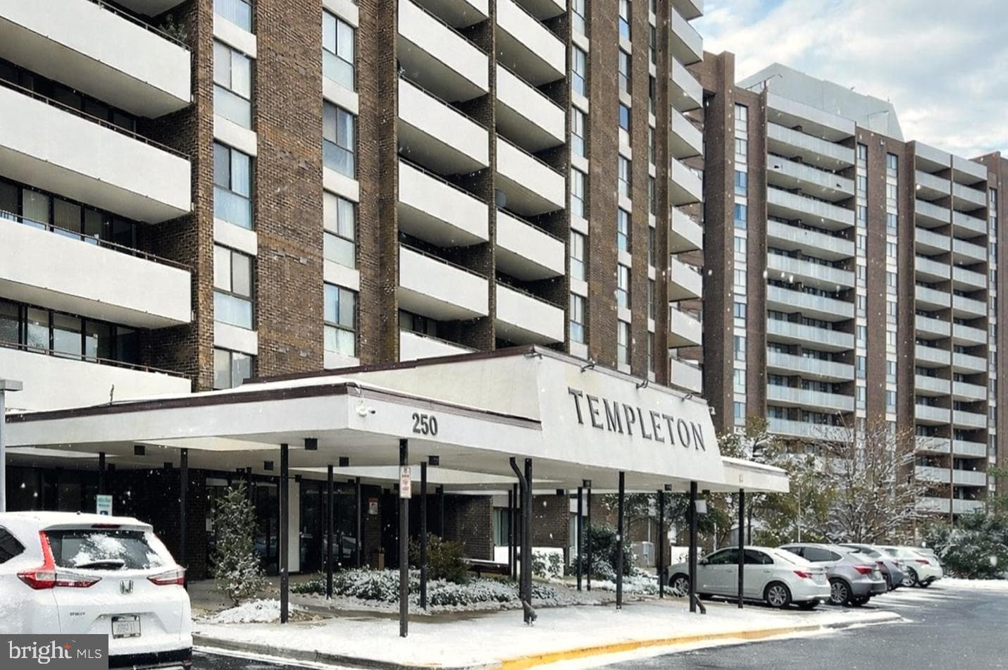 250 S Reynolds Street #502, Alexandria