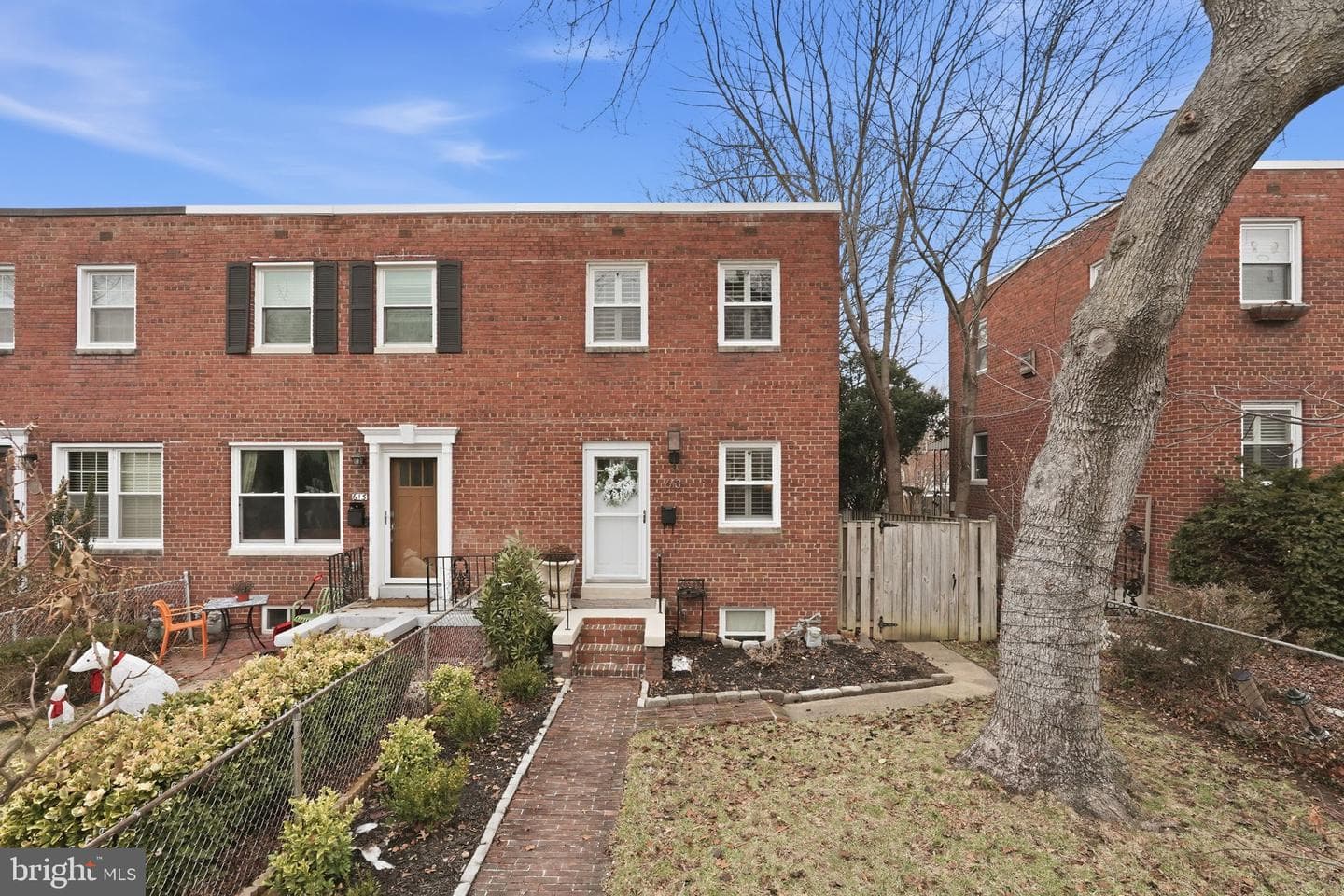 613 S Henry Street photo 1