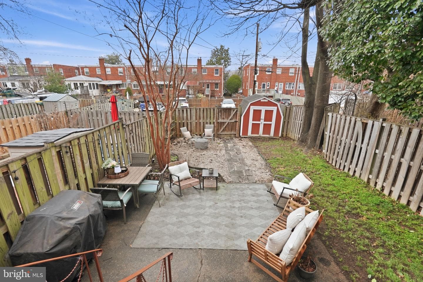 613 S Henry Street photo 25