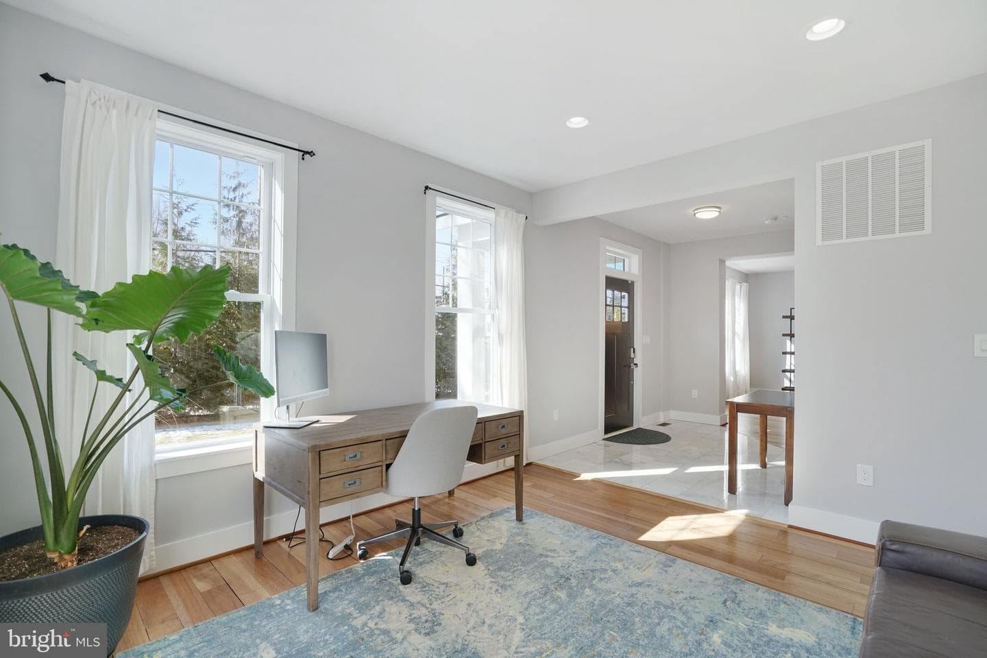 3731 Duke Street photo 19
