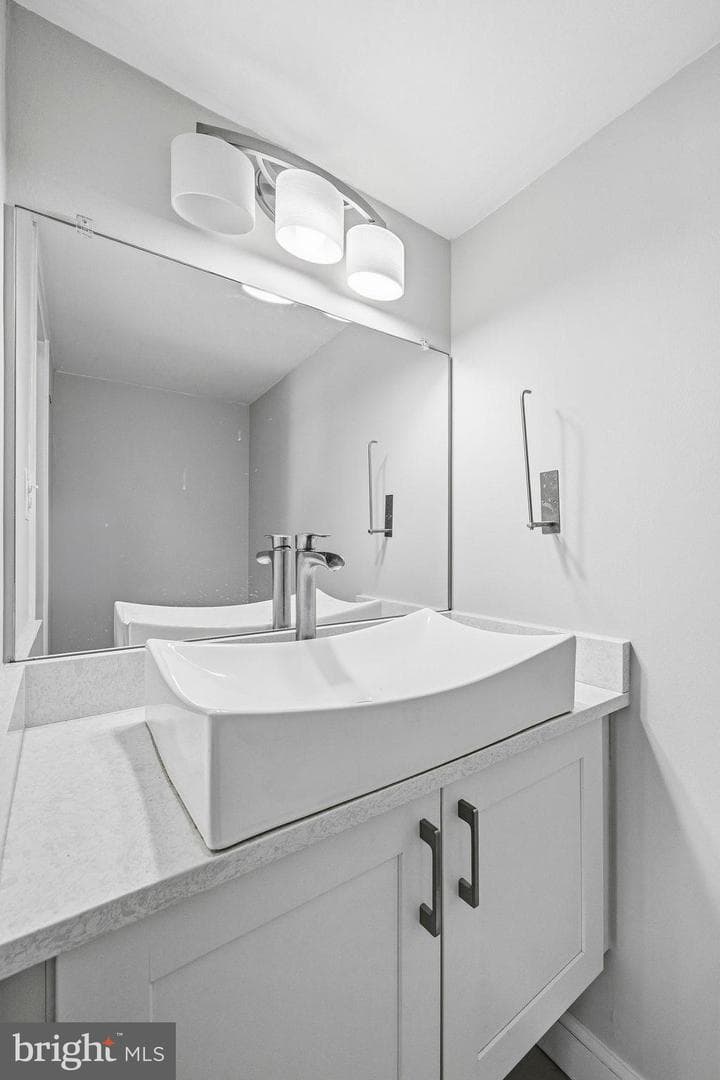 301 N Beauregard Street #517 photo 11