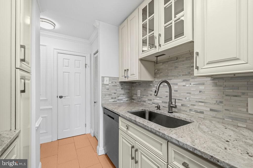 301 N Beauregard Street #517 photo 16