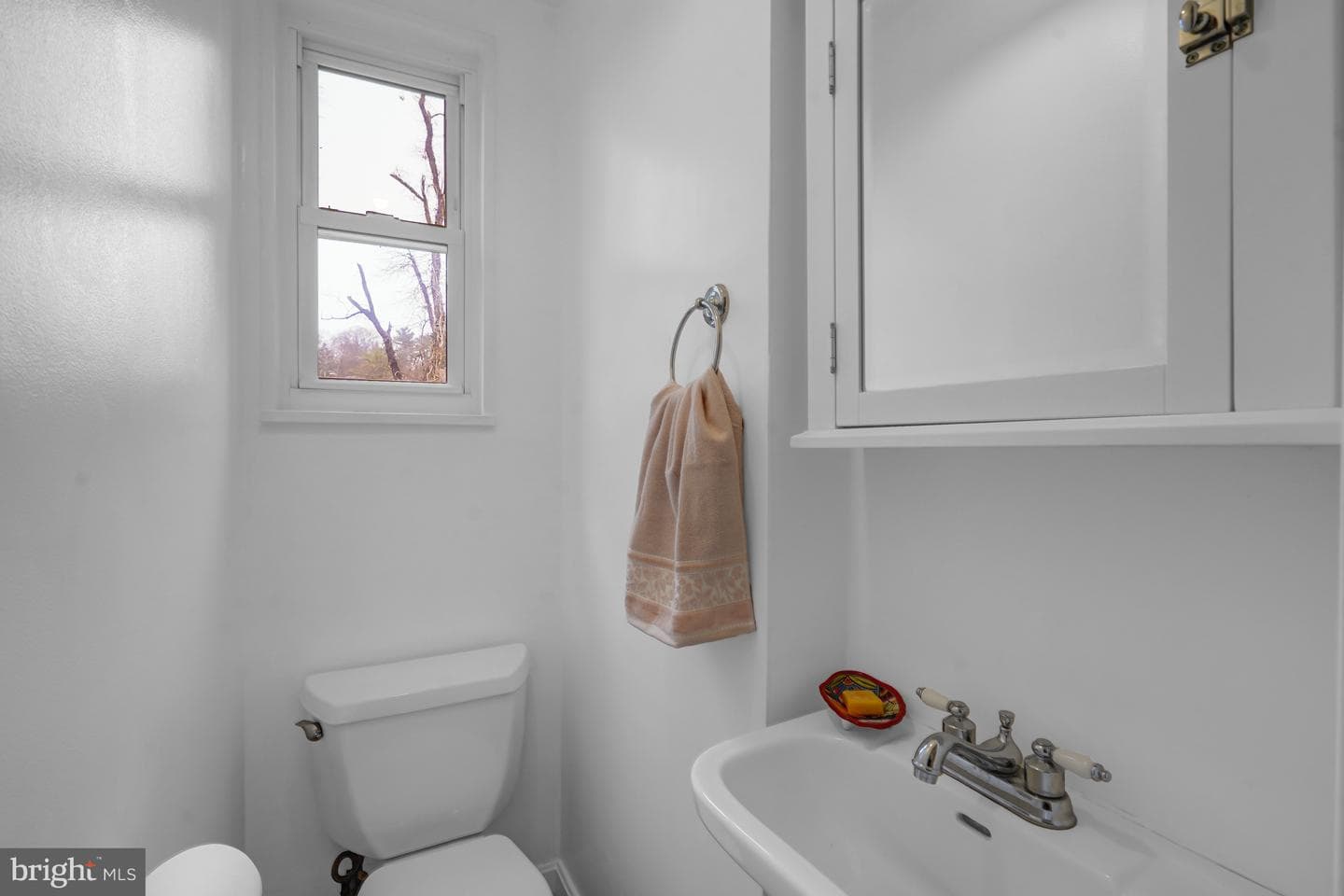 110 E Taylor Run Parkway photo 13
