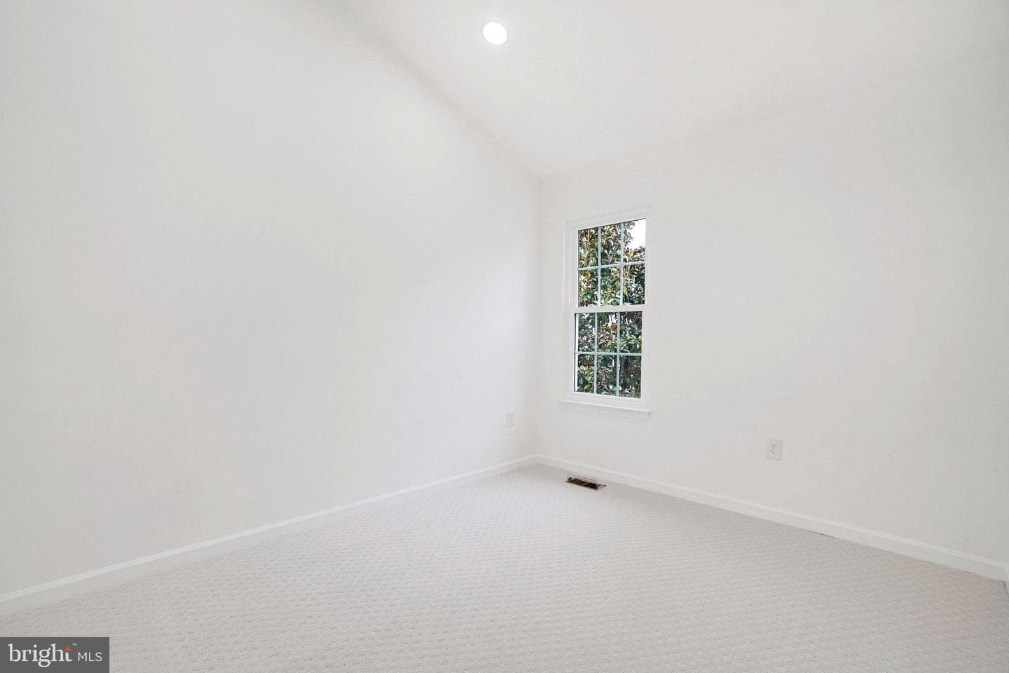 3834 Elbert photo 26