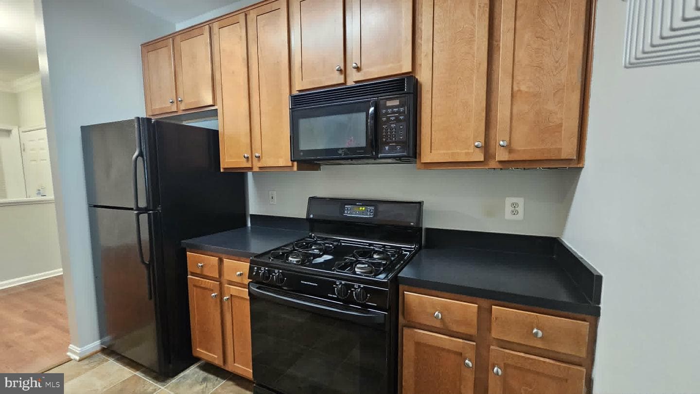 4862 Eisenhower Ave # 158 photo 41