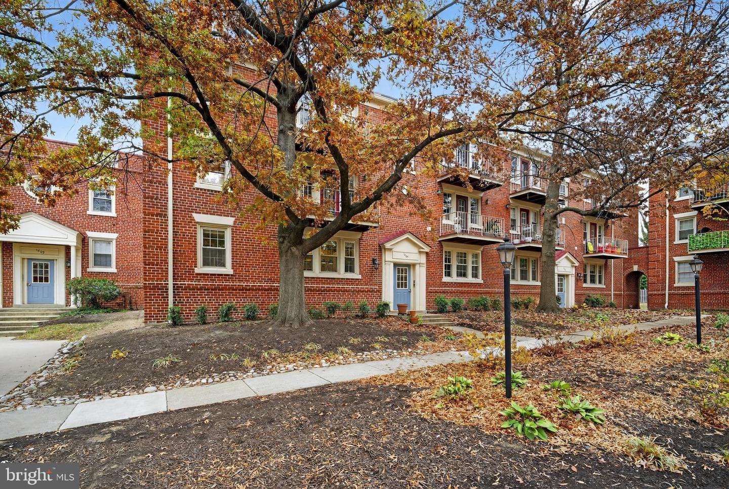 1407 E Abingdon Drive #1 photo 26