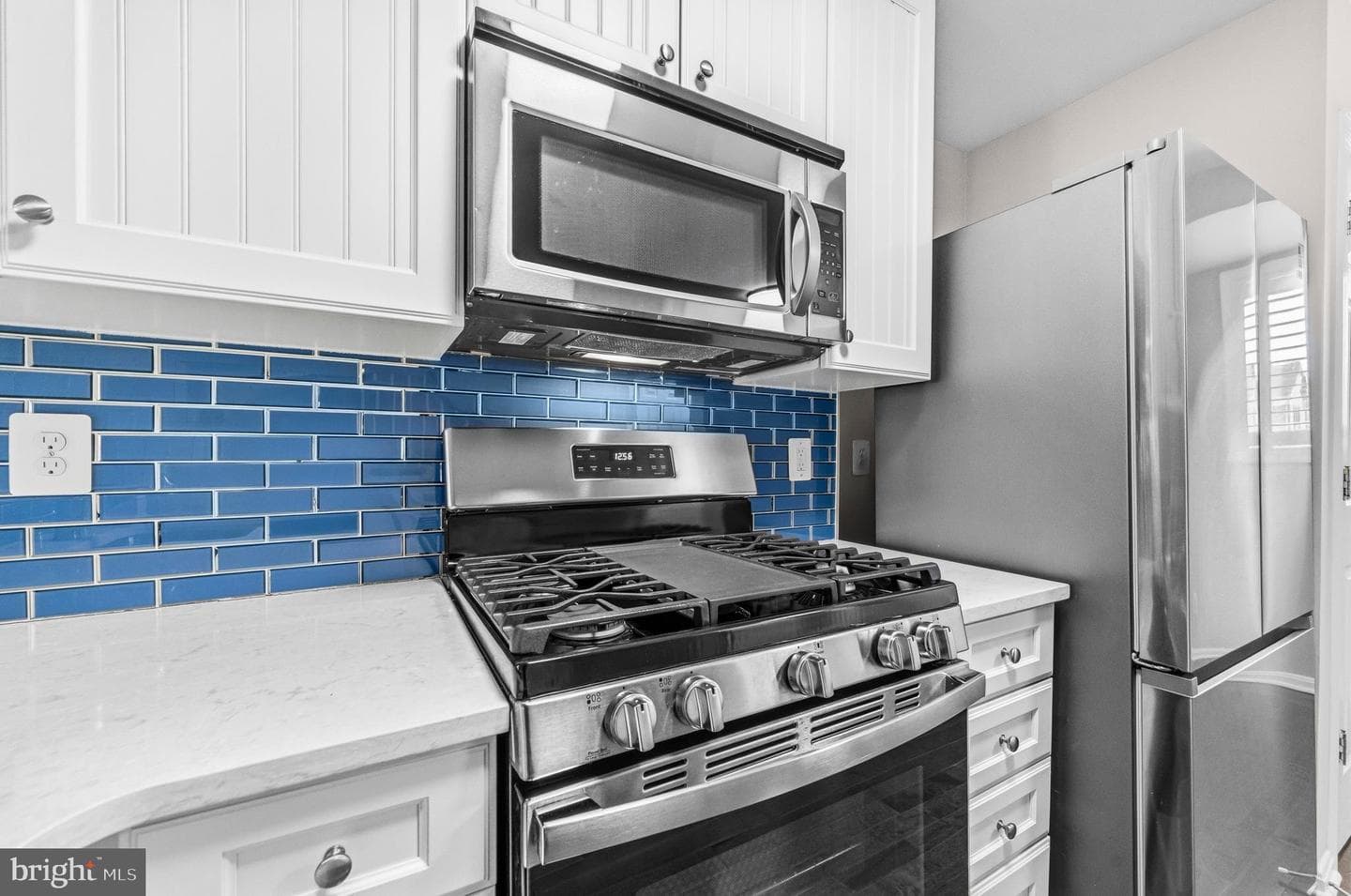 1589 N Van Dorn Street #b photo 13