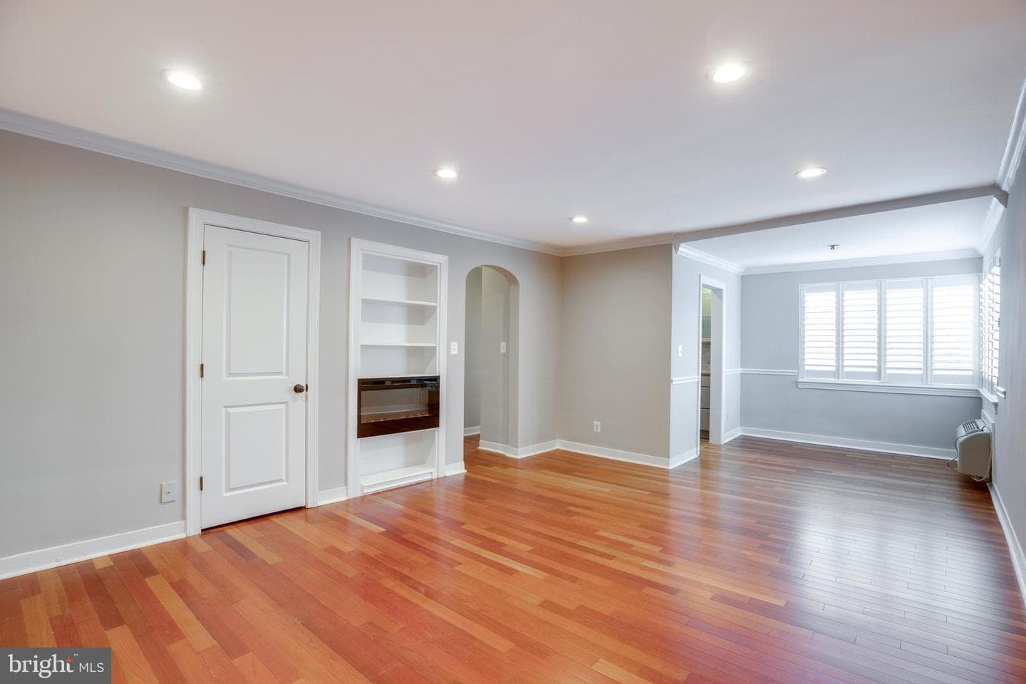 820b S Washington Street #325 photo 10