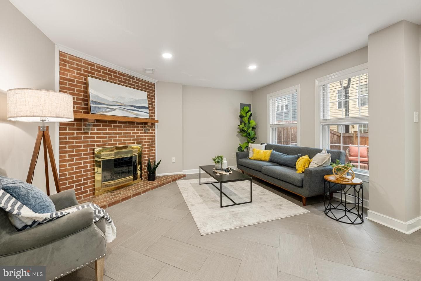 1217 Madison Street photo 30