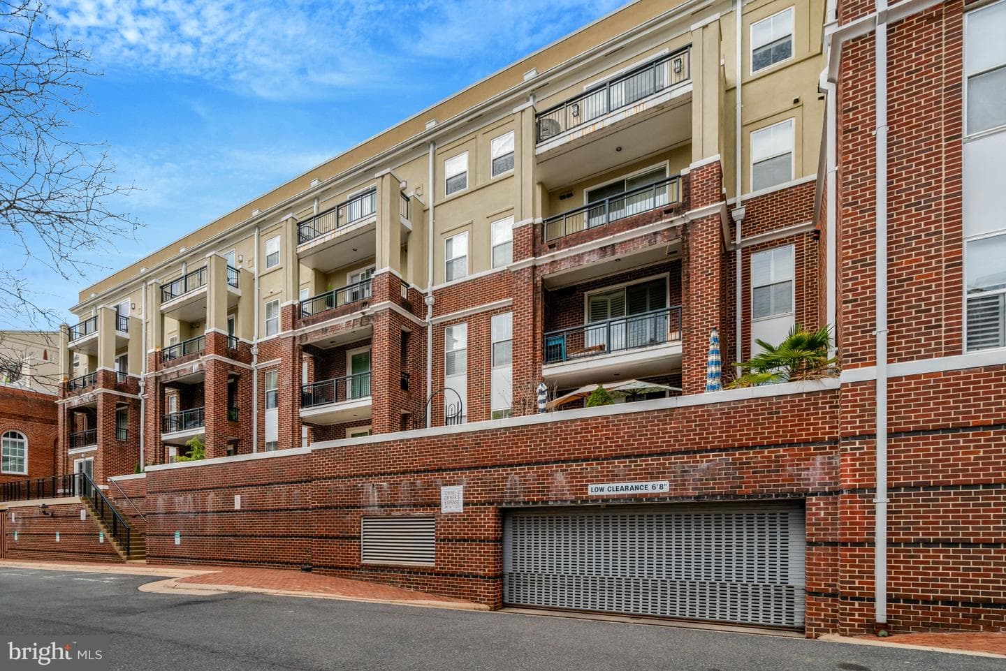 621 N Saint Asaph Street #109 photo 42