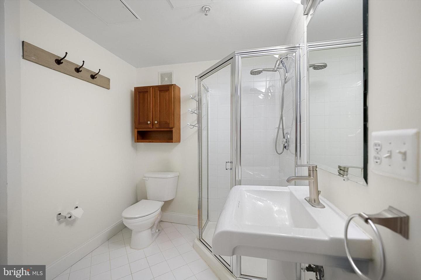 828 Slaters Lane #302 photo 11