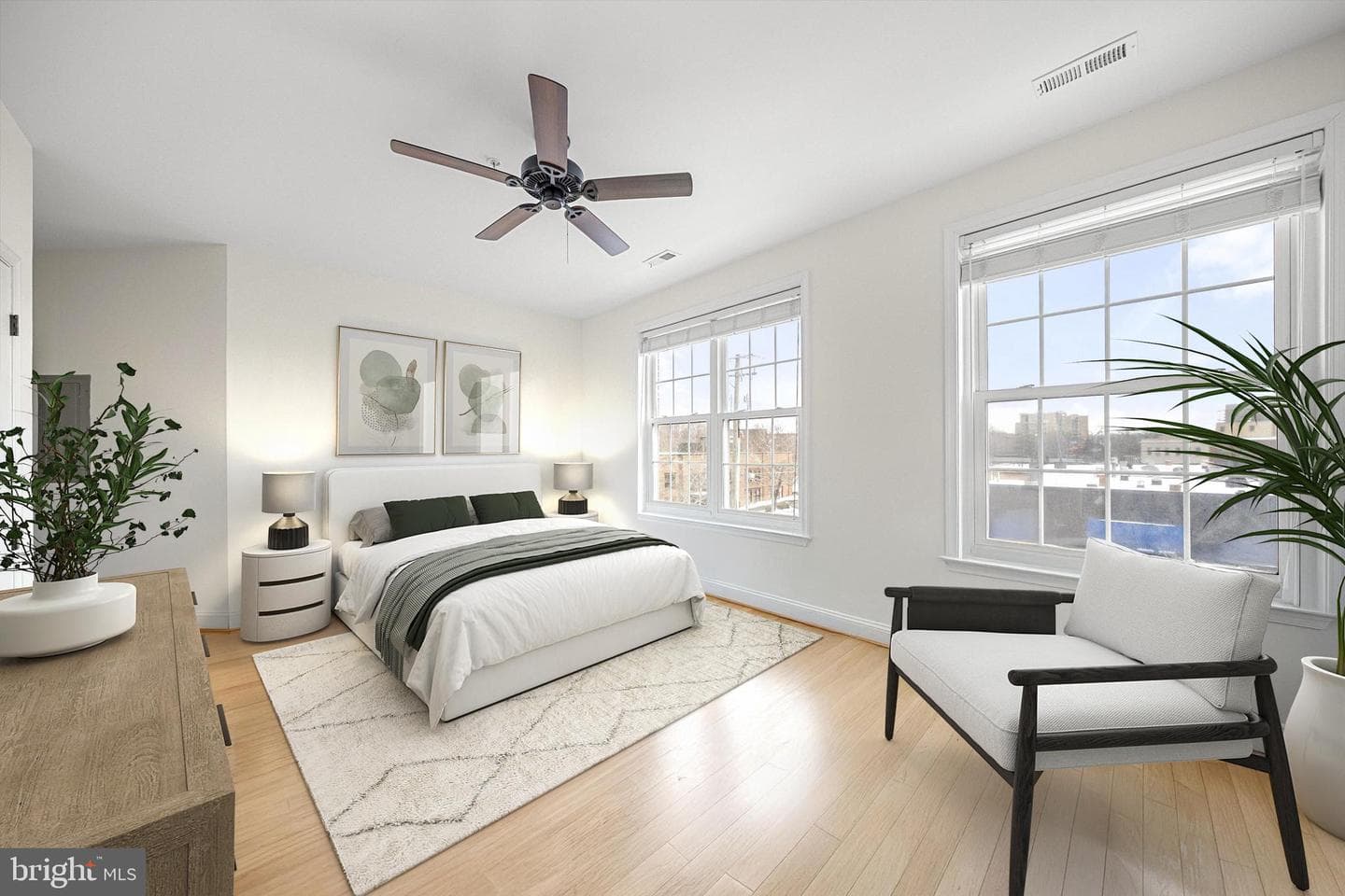828 Slaters Lane #302 photo 7