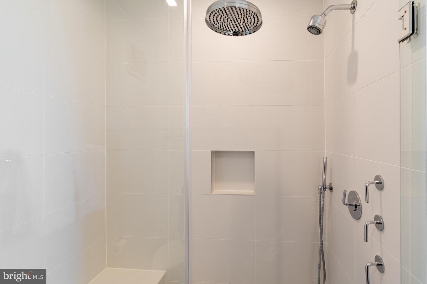 737 Swann Avenue #402 photo 13