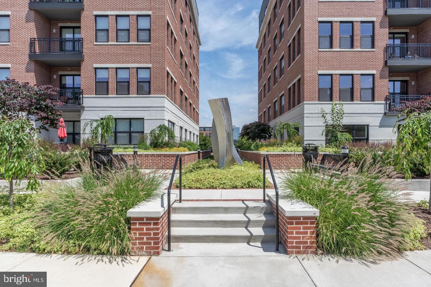 737 Swann Avenue #607 photo 37