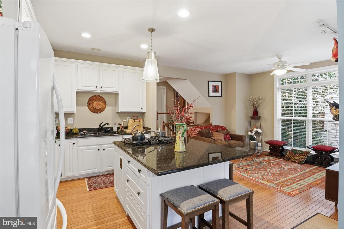 234 Murtha Street photo 17