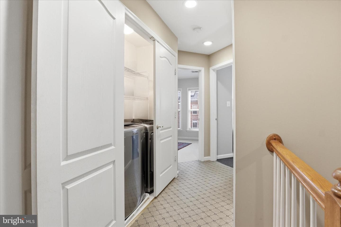 234 Murtha Street photo 23