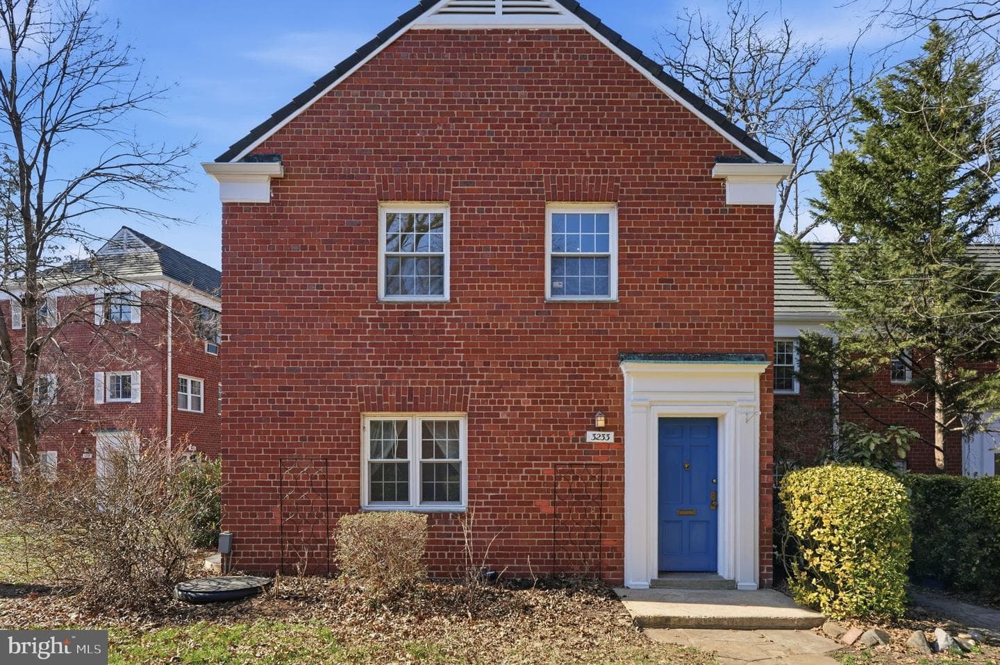 3233 Martha Custis Drive