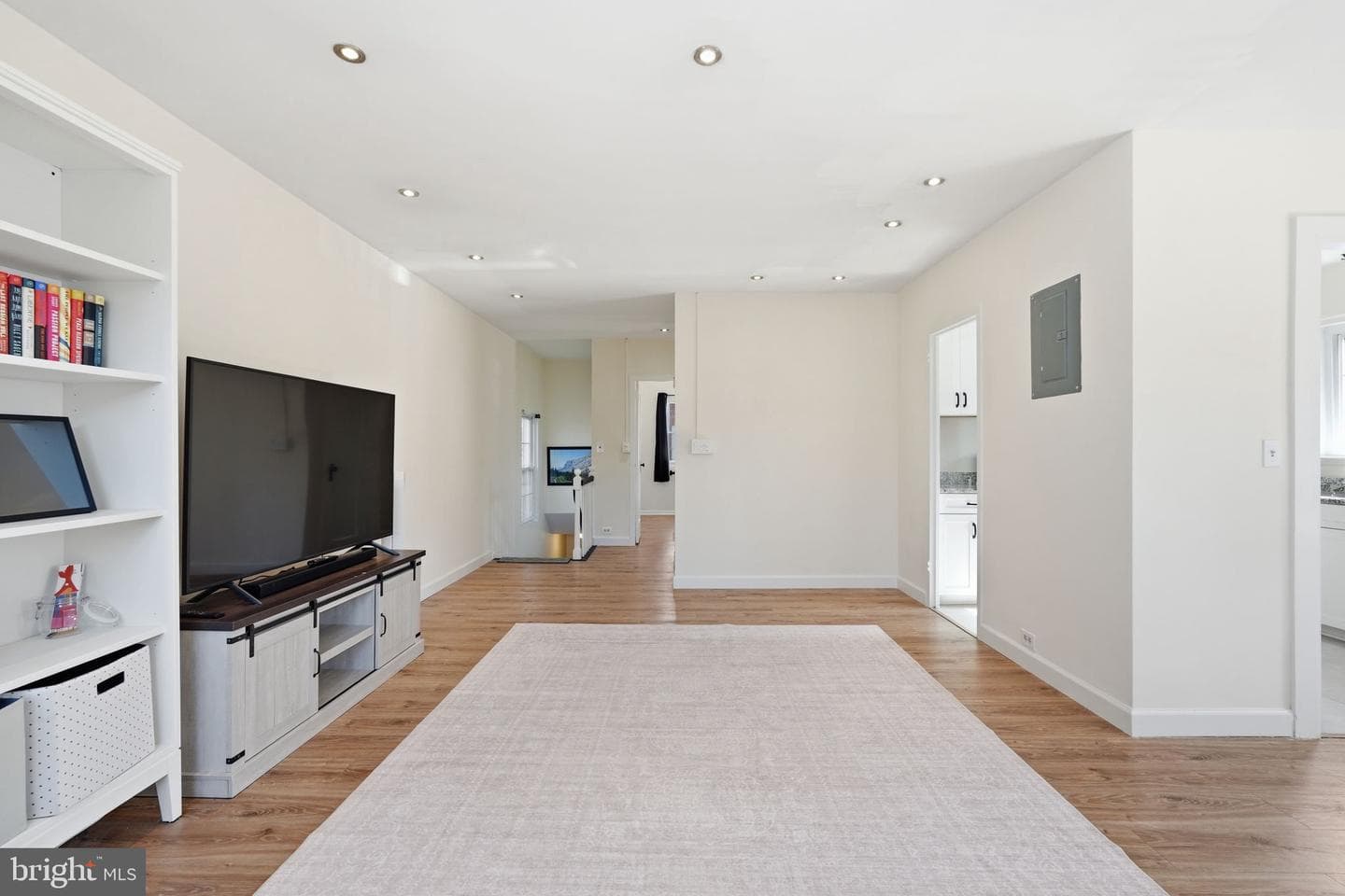 3233 Martha Custis Drive photo 10