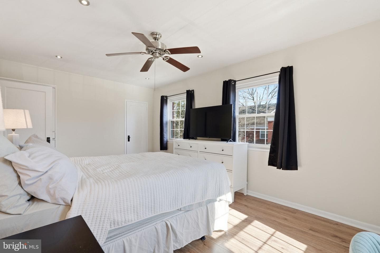3233 Martha Custis Drive photo 20