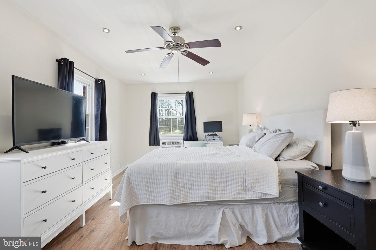 3233 Martha Custis Drive photo 21