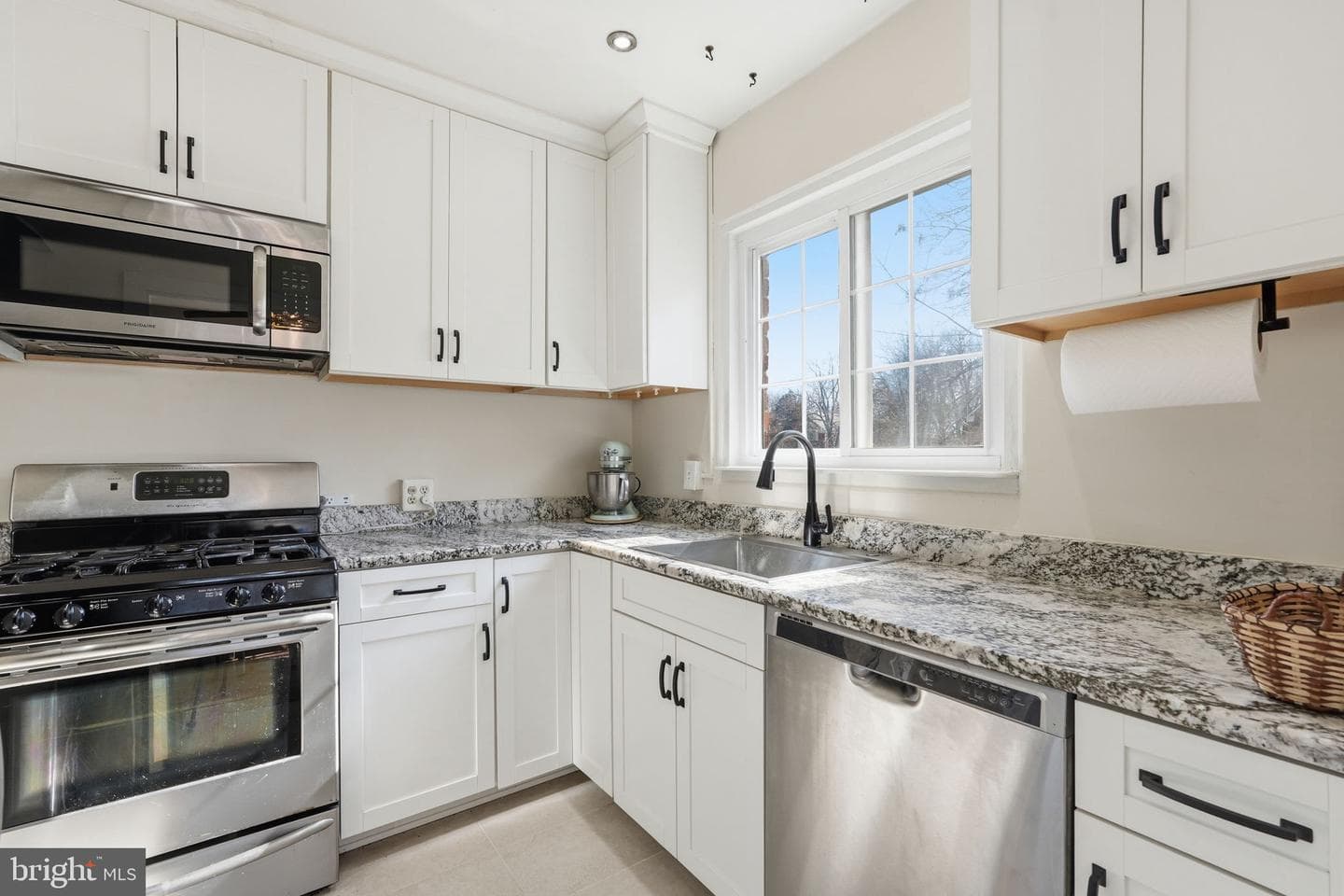 3233 Martha Custis Drive photo 4