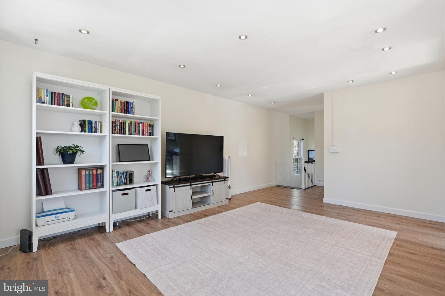 3233 Martha Custis Drive photo 7