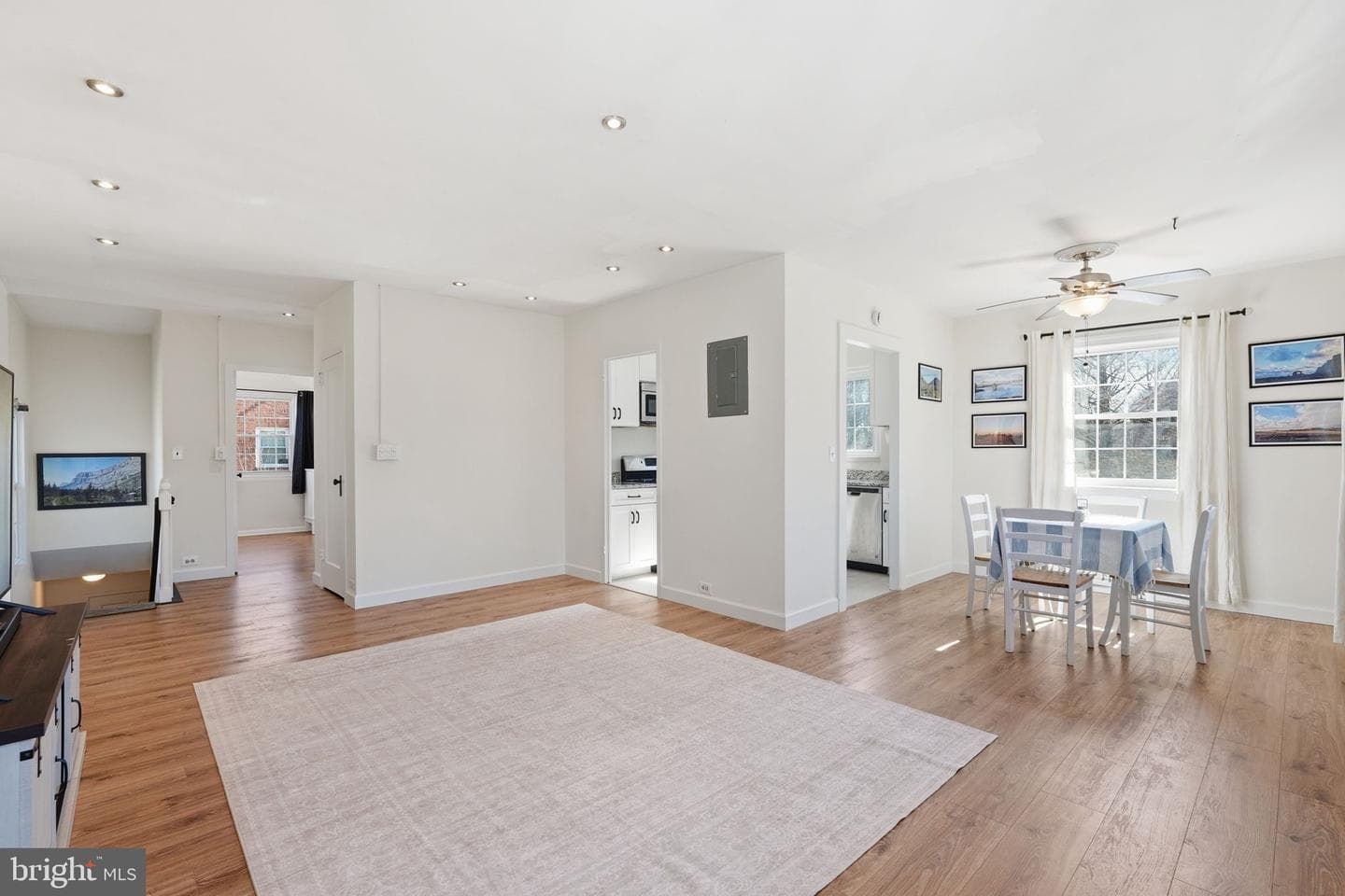 3233 Martha Custis Drive photo 8