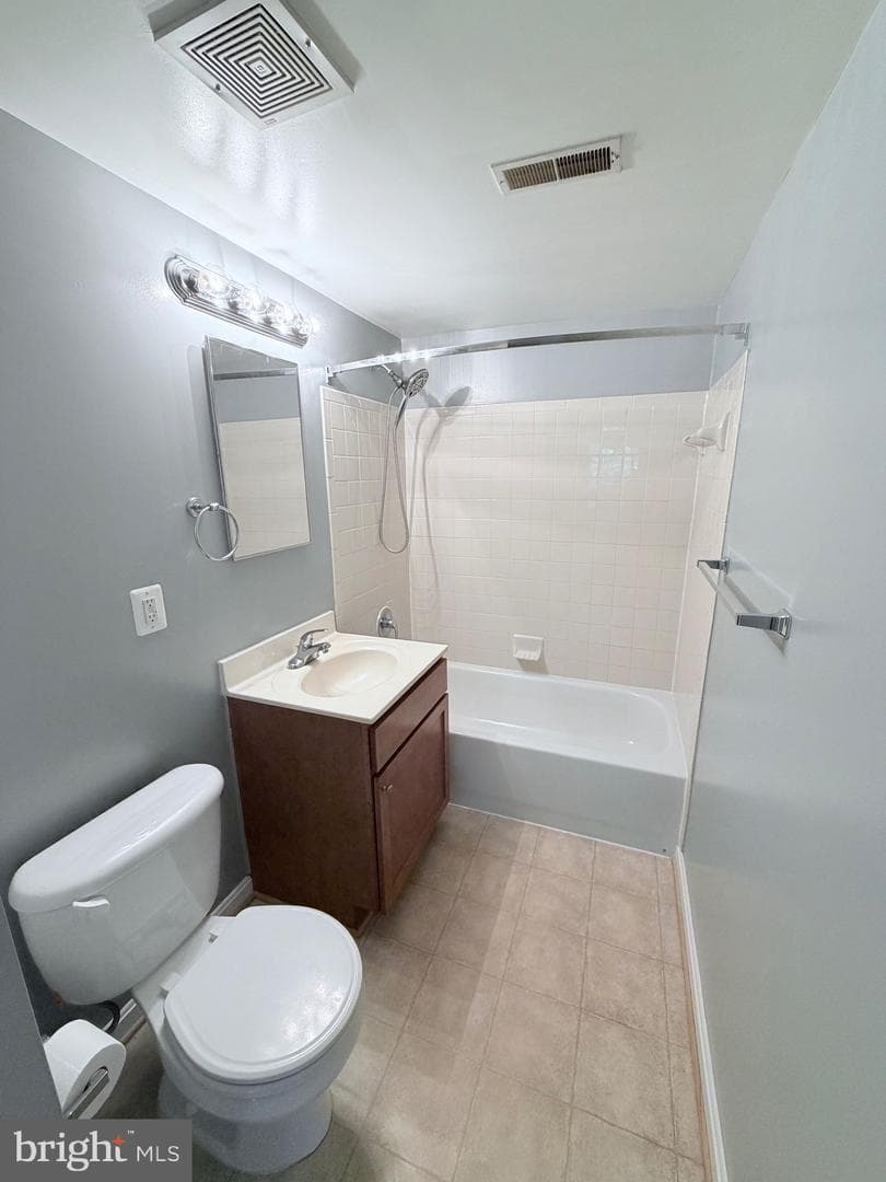 1425 N Van Dorn Street #a photo 25