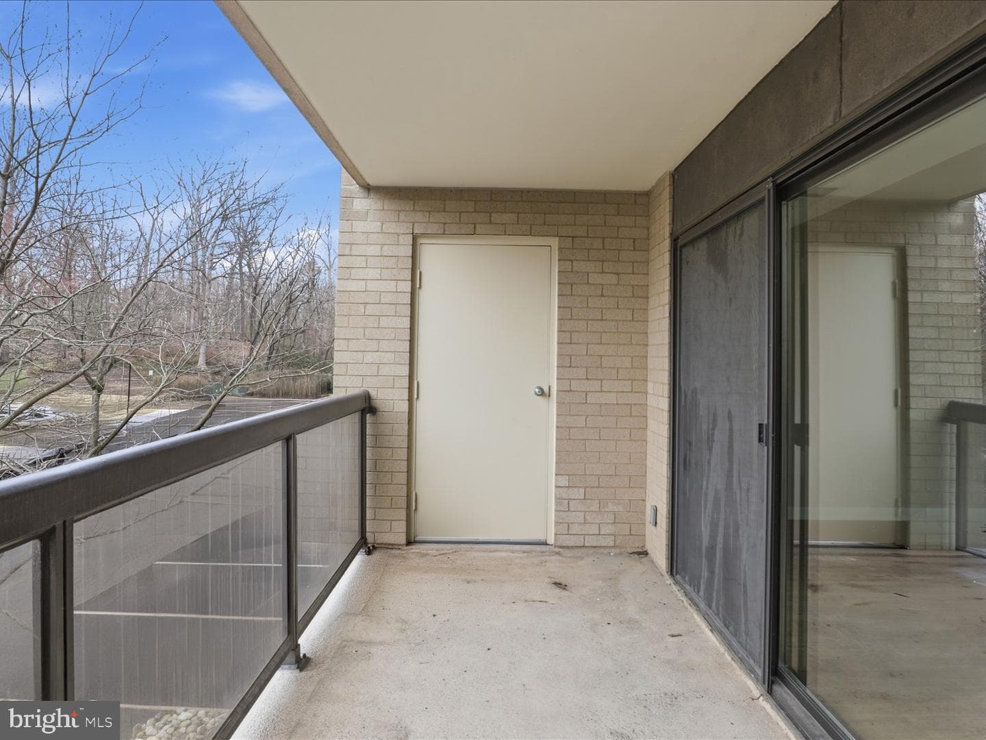 205 Yoakum Parkway #216 photo 24