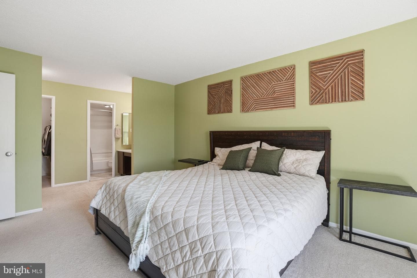 309 Yoakum Parkway #603 photo 27