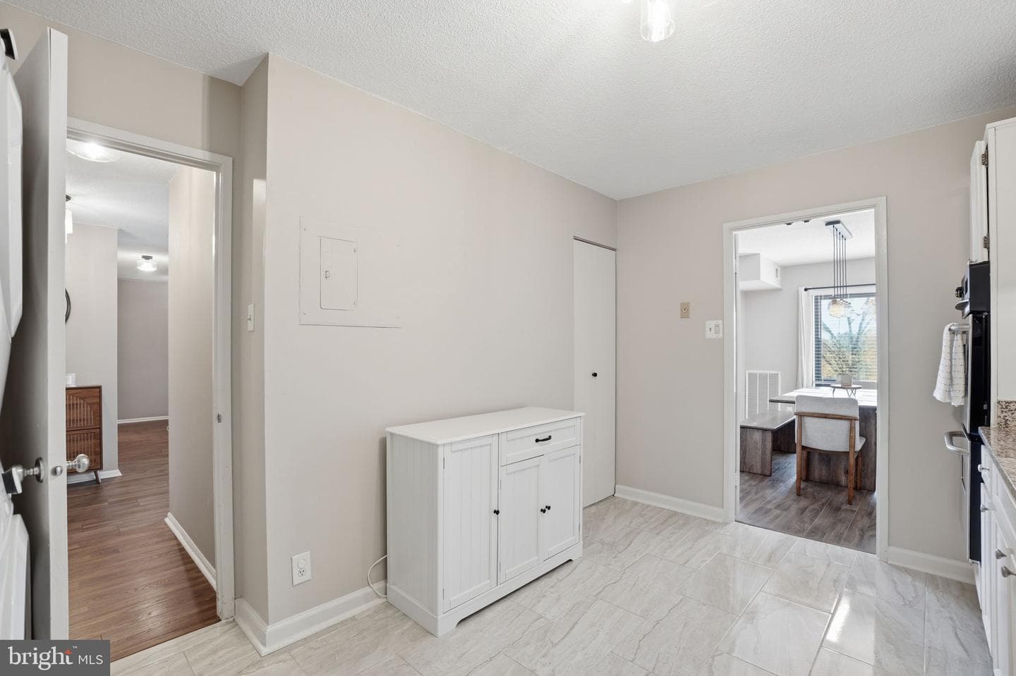309 Yoakum Parkway #603 photo 9
